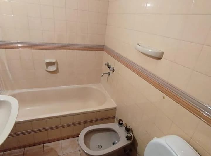 Departamento en alquiler en muy buena ubicación!! 4