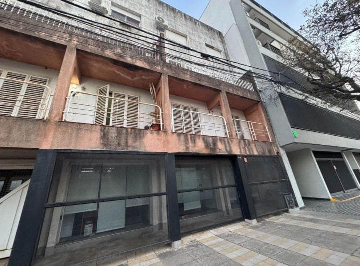 Se alquila Departamento  apto vivienda/oficina 2