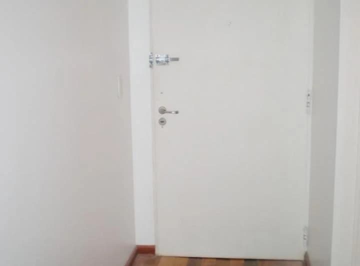 SEMIPISO CON BALCON AL CONTRAFRENTE 2