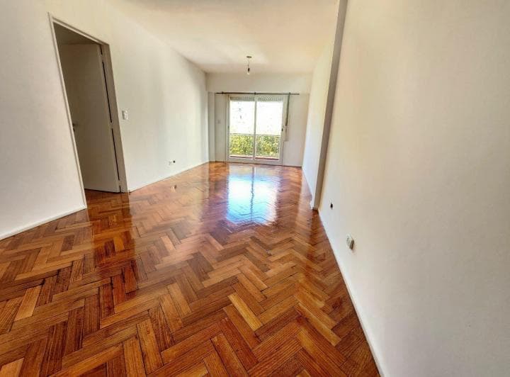 Departamento en alquiler 5 ambientes con cochera Solo uso comercial 3