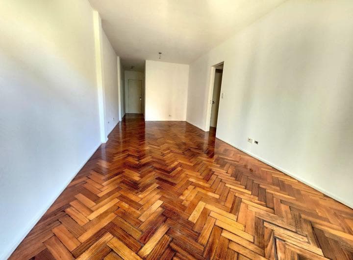 Departamento en alquiler 5 ambientes con cochera Solo uso comercial 5