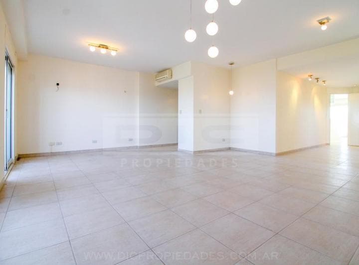 Departamento 4 ambientes Venta - Tigre 3