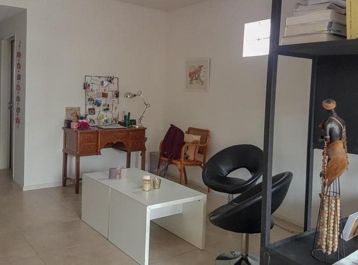Excelente mono ambiente en Bustamante y Paraguay. Amenities 5