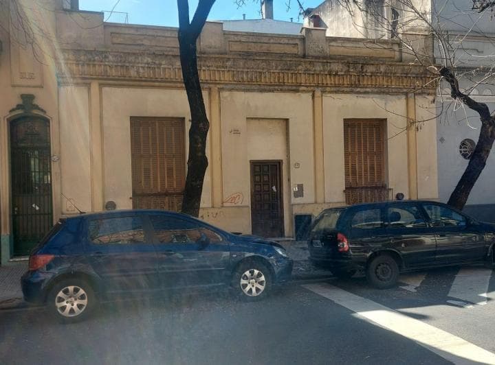 CASA EN VENTA FLORESTA 1