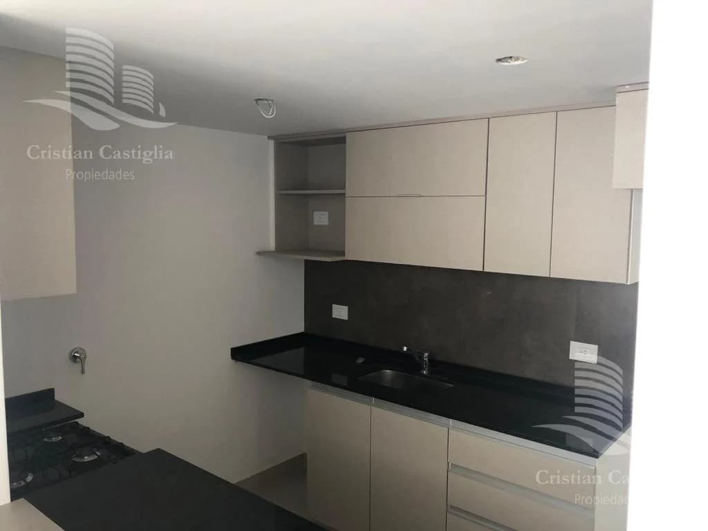 Venta - Departamento Apto Profesional 2 Amb, Balcón y Parrilla - Tigre, Zona Norte 4