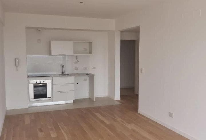Departamento 2 ambientes Con Balcón y Cochera Cubierta 2