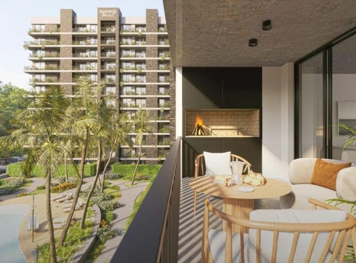 Remeros Brickell 1