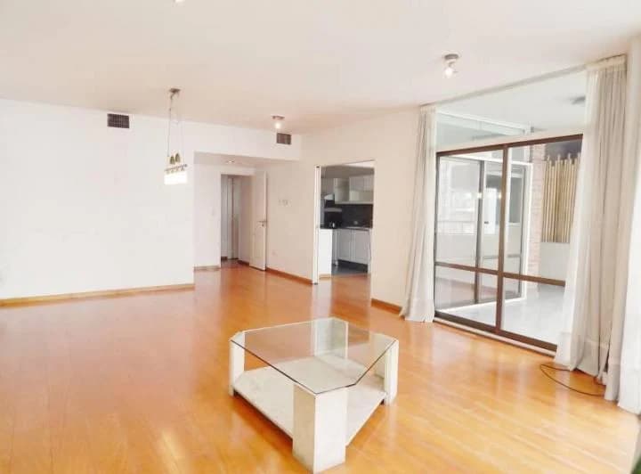 Divino Piso 3 Dormitorios y dependencia Balcon Cochera pileta Alquiler Belgrano 5