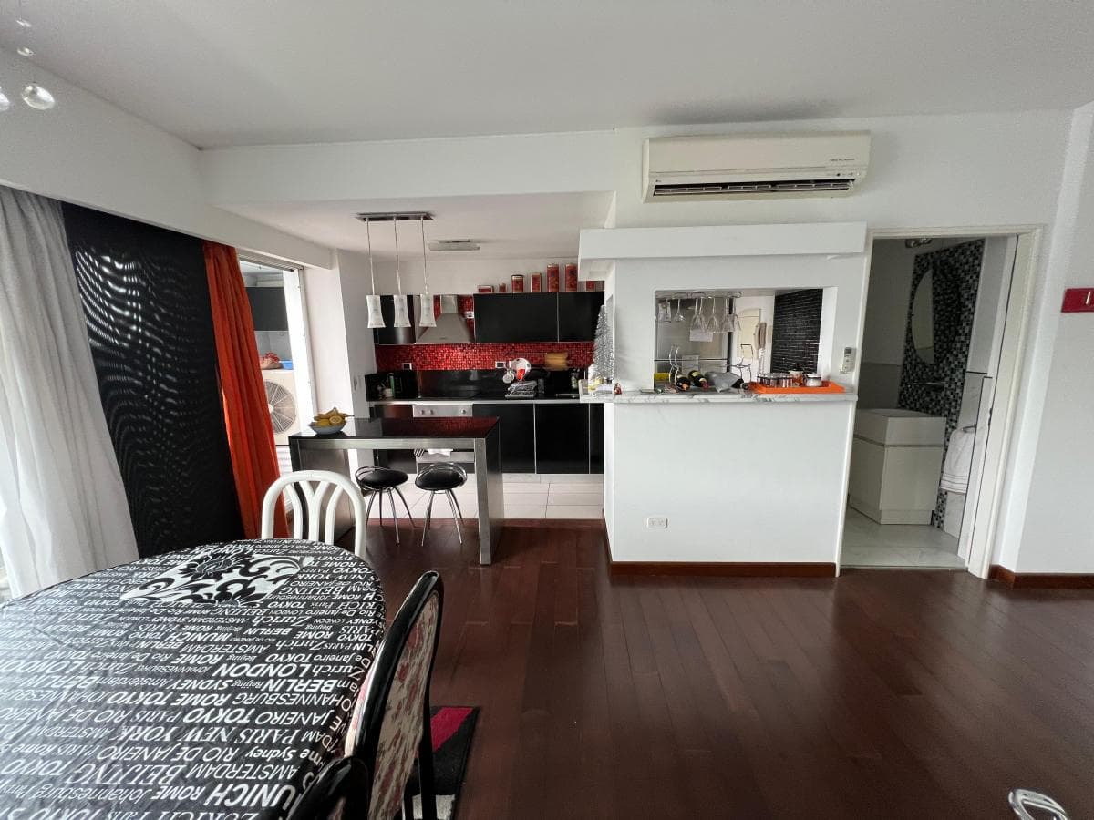 Alquiler Puerto Madero Dos Ambientes Reformados con Muebles y Cochera. 3