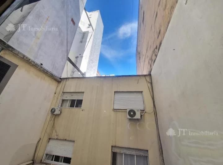 Departamento de 1 ambiente divisible en alquiler 3
