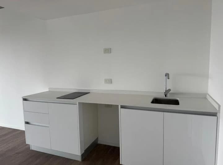 Excelente Studio en alquiler, Quartier Del Bajo, Torre 1- Puerto Madero 3