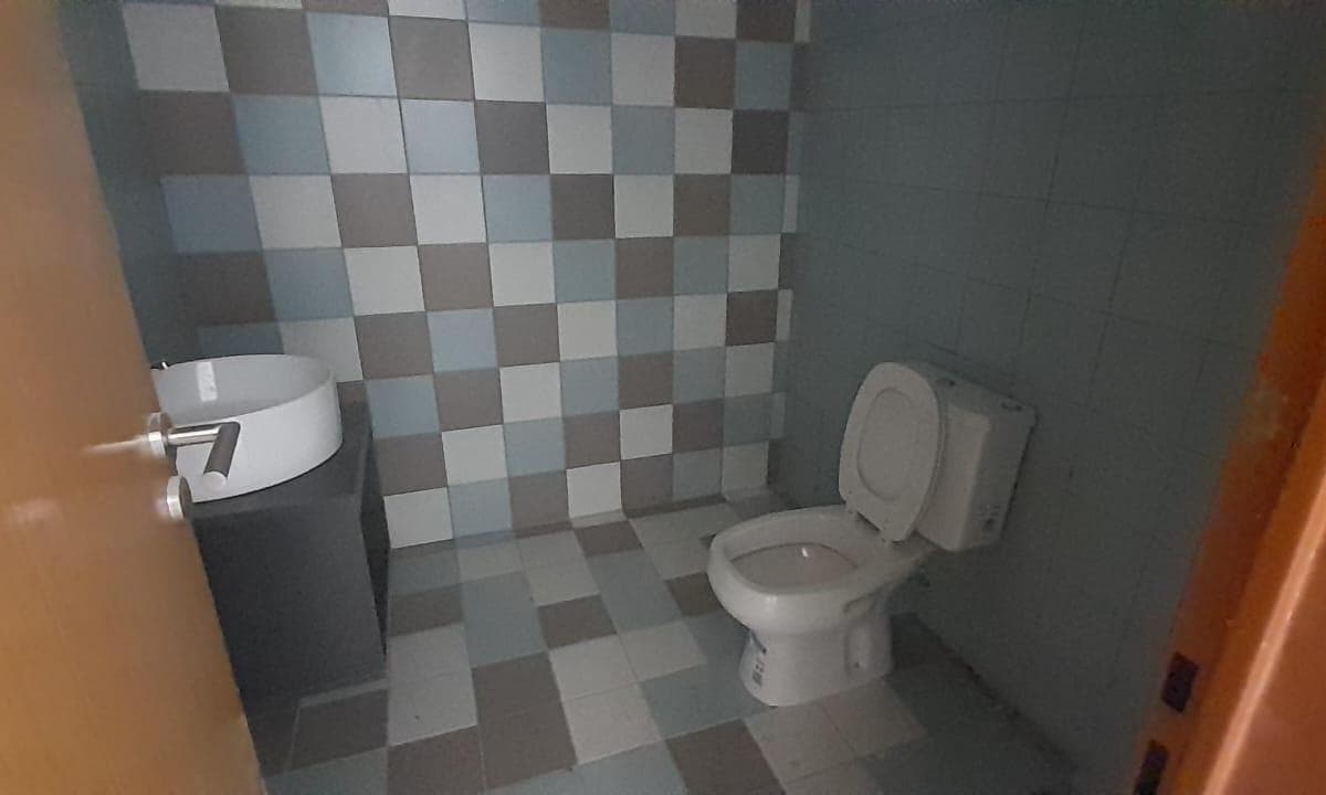 En Venta Hermoso Departamento de 3 Amb a Estrenar, Muy Bien Ubicado F: 9379 5