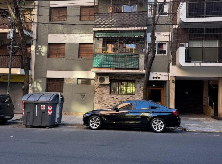 Departamento en  alquiler 2 amb con lav. indep, 3