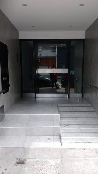 1 Ambiente C/ Balcon Piso Unico 2