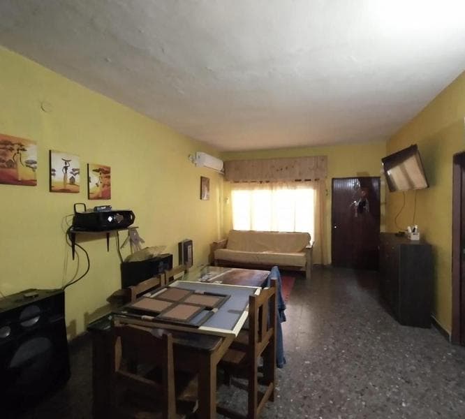 Amplio PH Frente 3 Ambientes con Patio 2