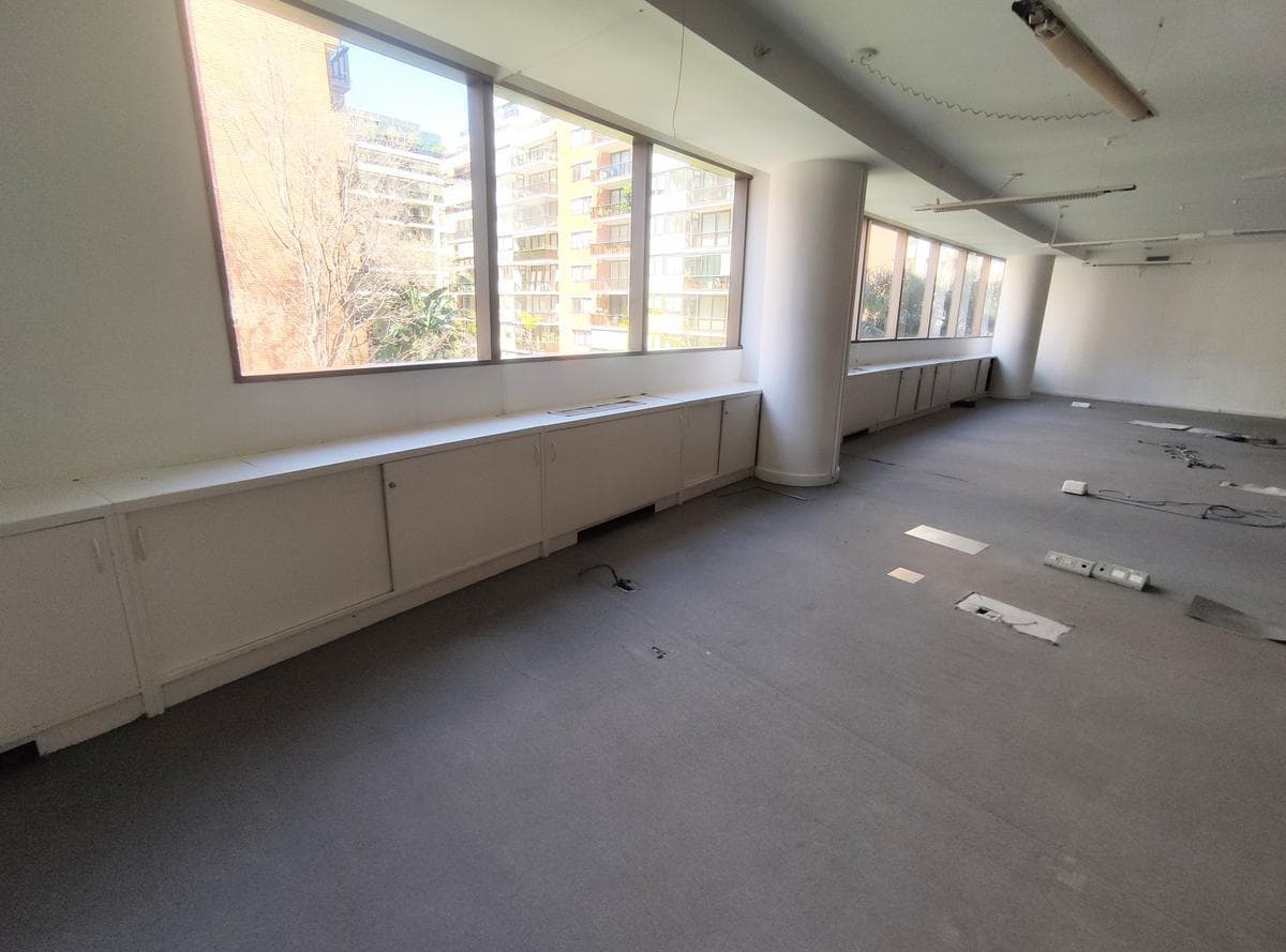 Oficina 200 m en Alquiler E Ezcurra 300 Cocheras - Puerto Madero 1