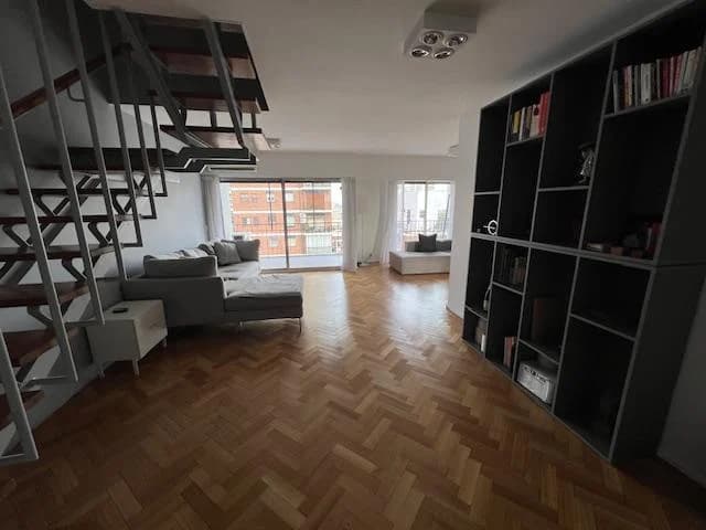 Alquiler Piso en dúplex Muy alto 3 dormitorios con dependencia en Belgrano 2