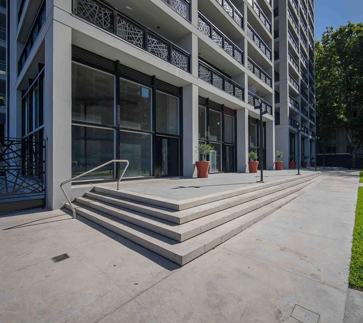 Local Comercial en Torre Residencial Quartier del Bajo 5