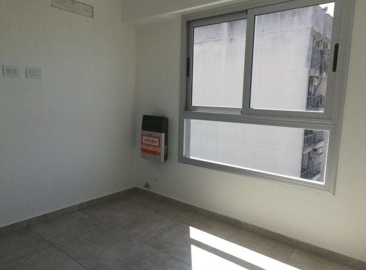 ALQUILER DPTO 2 AMBIENTES MORON 5
