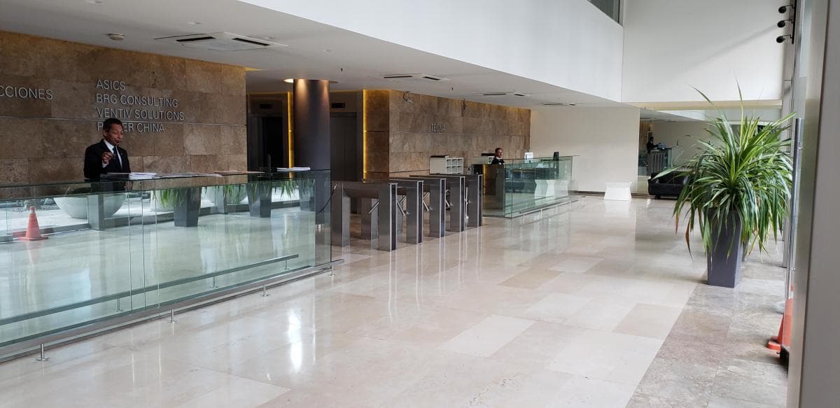 Oficinas en Alquiler | Encarnación Ezcurra 365, Brisas Office | 260 m² 1