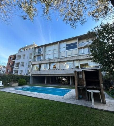 Alquiler dos ambientes en duplex muy lindo. 3