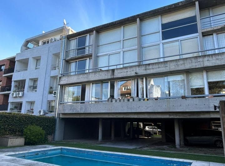 Alquiler dos ambientes en duplex muy lindo. 1