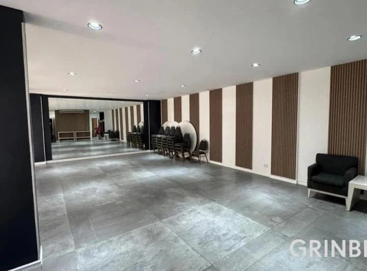 Duplex 3 ambientes con cochera piso alto en Puerto Madero 2