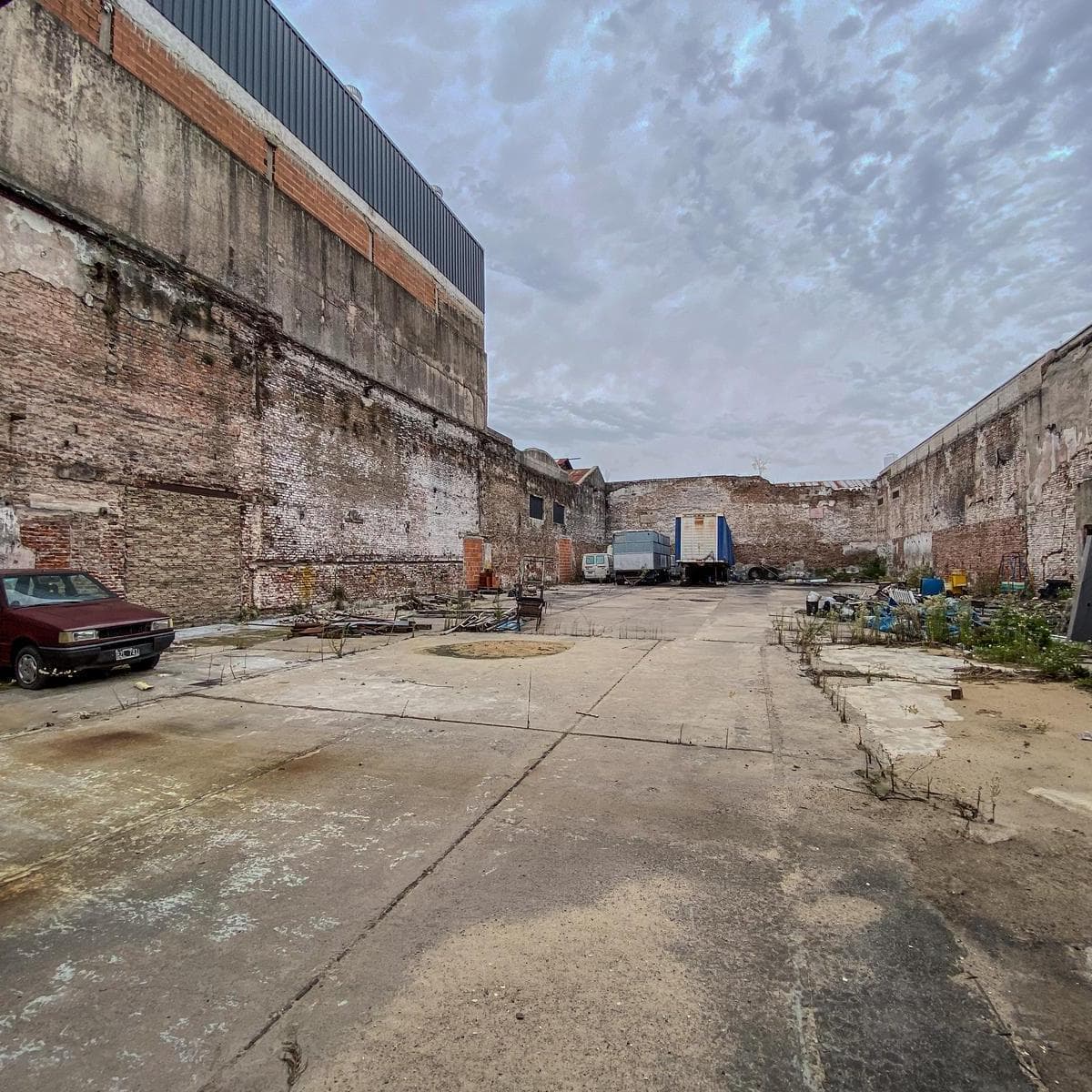 Alquiler - Terreno - 1100 m² - Barracas 4