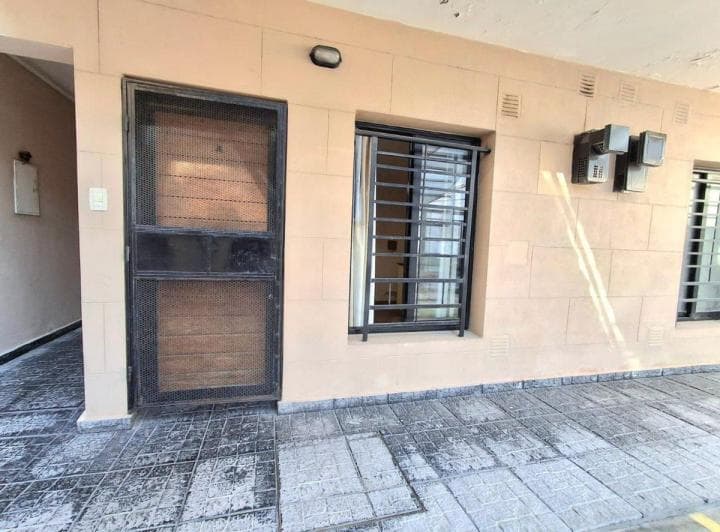 ALQUILER DEPTO 1 DORMITORIO A METROS DE LA UCSF 3