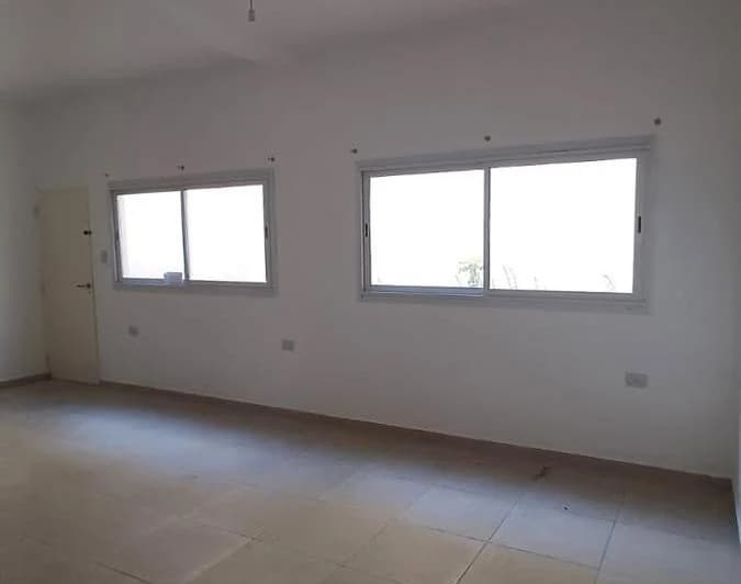 ALQUILO - Local en Barrio San Martin 4