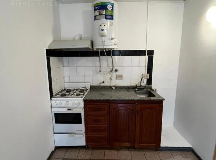 Dpto de Dos dorm en Alberdi Zona Shopping 1