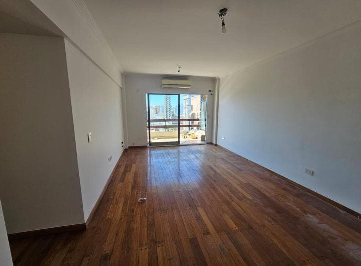 Imp 3 amb con cochera, 8 p.cfte, balcon aterrazado, suite c/ vest    2