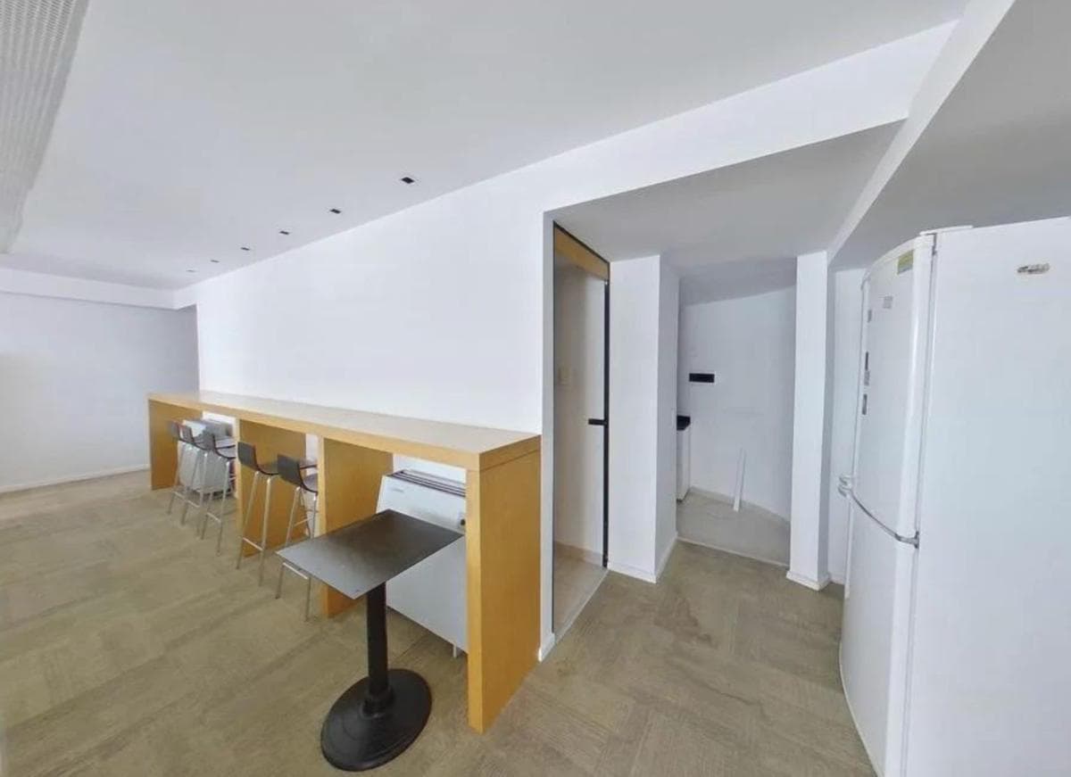 Oficina en Alquiler - Puerto Madero - 1000 m² - 10 Cocheras. 3