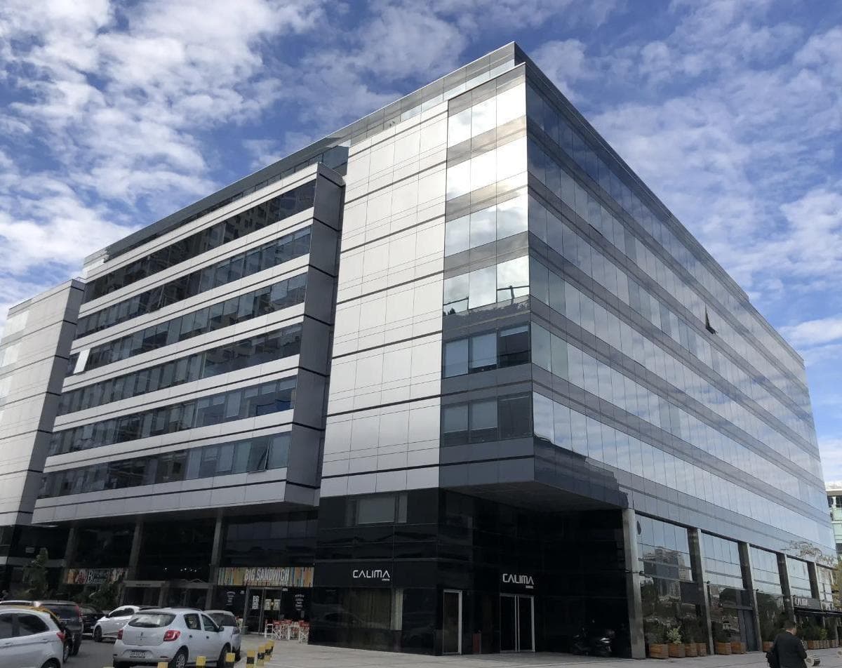 Oficina en Alquiler - Puerto Madero - 1000 m² - 10 Cocheras. 4