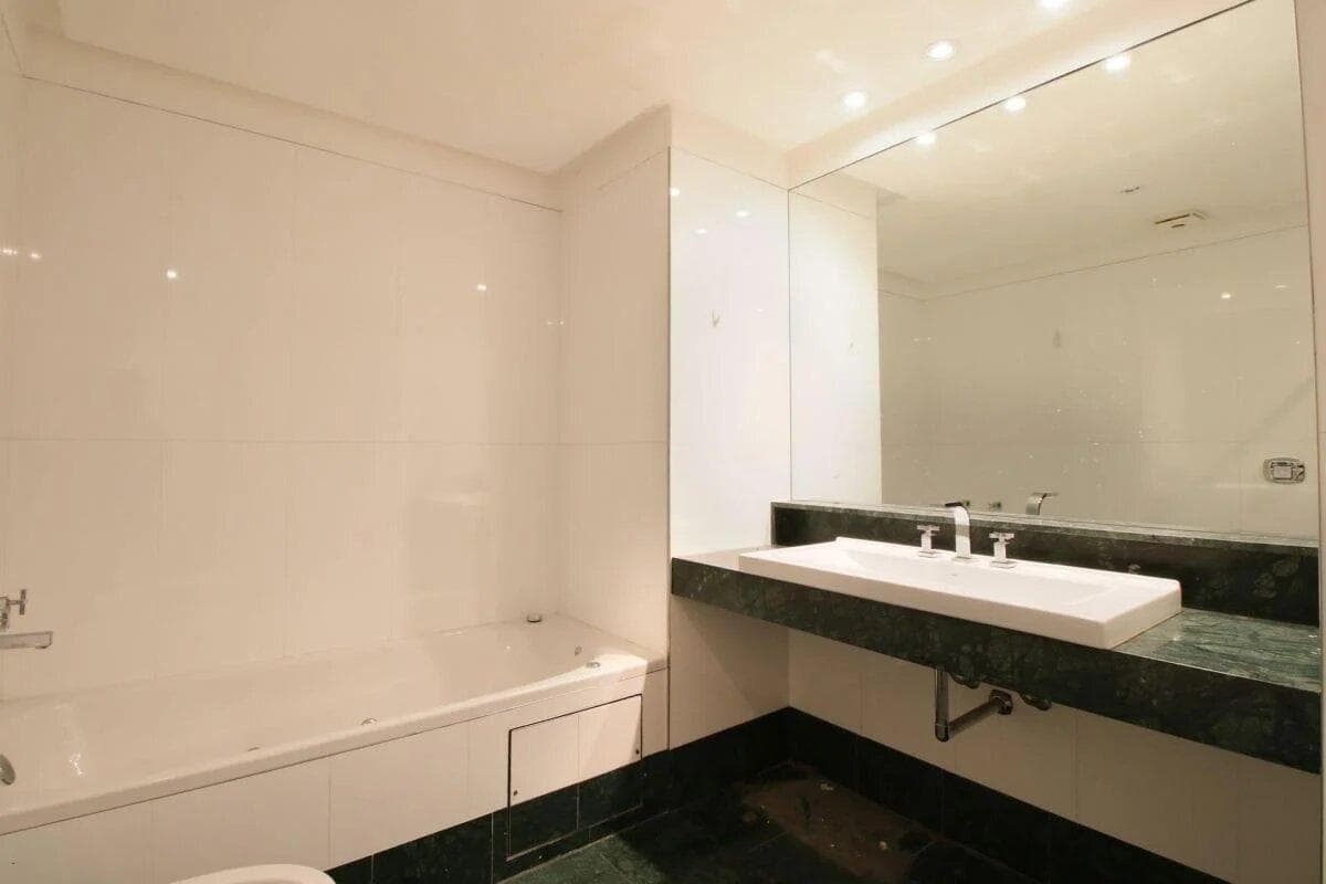 Alquiler - Departamento - Puerto Madero - Renoir I - 2 Suites - 1 Cochera 3