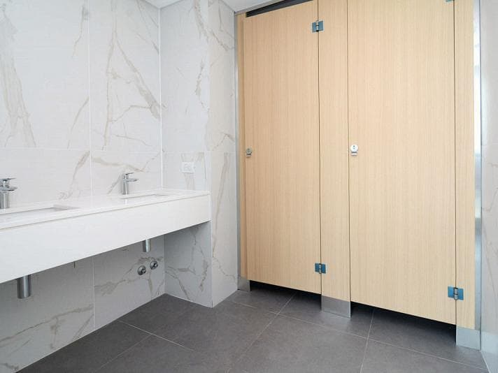 Alquiler - Oficina - Puerto Madero - Dique Norte - 1.219 m² - Planta Libre - 12 Cocheras Fijas 2