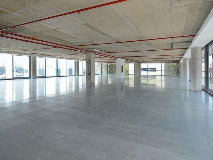 Alquiler - Oficina - Puerto Madero - Dique Norte - 1.219 m² - Planta Libre - 12 Cocheras Fijas 1