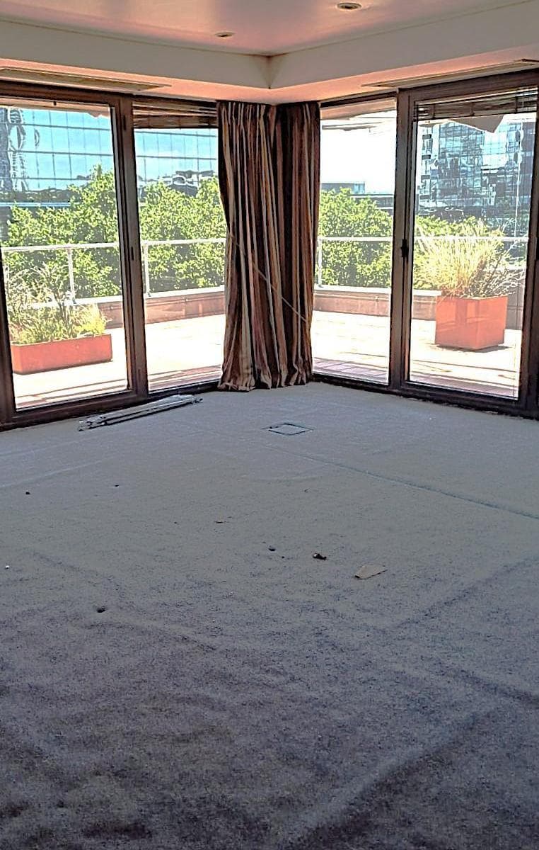 Alquiler - Oficina - Puerto Madero - Dock - 740 m² - 4 Cocheras - Alto - Vista 1