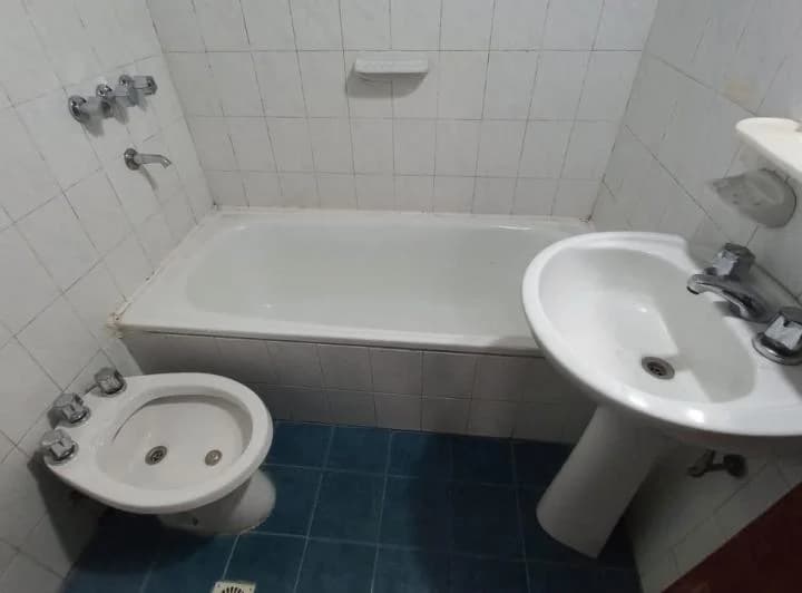 DEPTO DE 1 DORMITORIO EN COLON 1800 3
