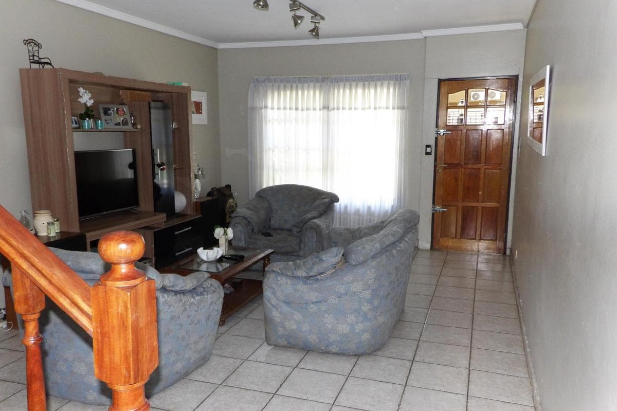 Venta Triplex 3 Dorm. Carapachay 3