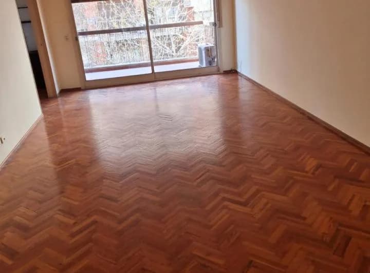 Departamento 4 ambientes con dep en  Belgrano. 2