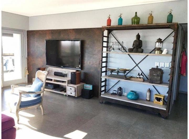 Piso  4 Ambientes mas dependencia con cochera 4