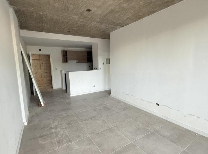 Moderno departamento 2 ambientes a estrenar en Tigre 2
