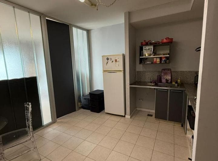 Departamento con patio en Abasto-  Apto profesional - Cochera - Alquiler temporario - 2