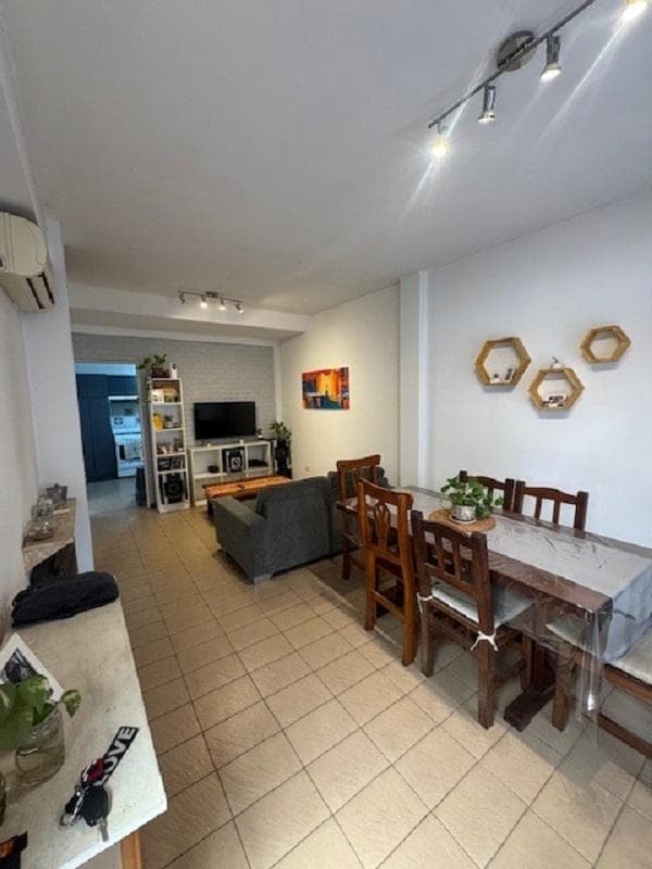 Venta PH 3 Ambientes con Patio y Cochera en Villa Adelina 3