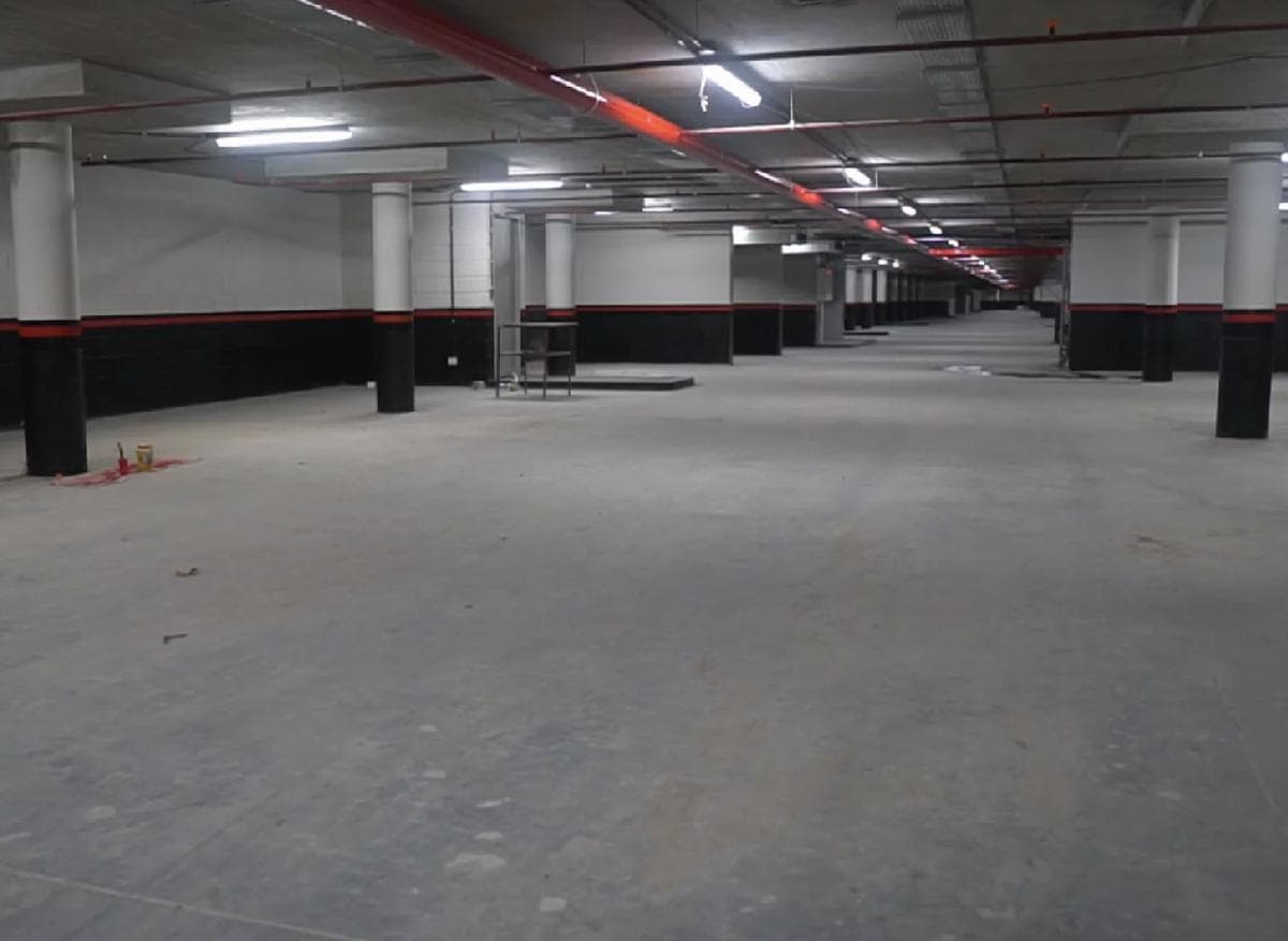 Oficinas en Alquiler - Edificio Plaza - Distrito Quartier 3