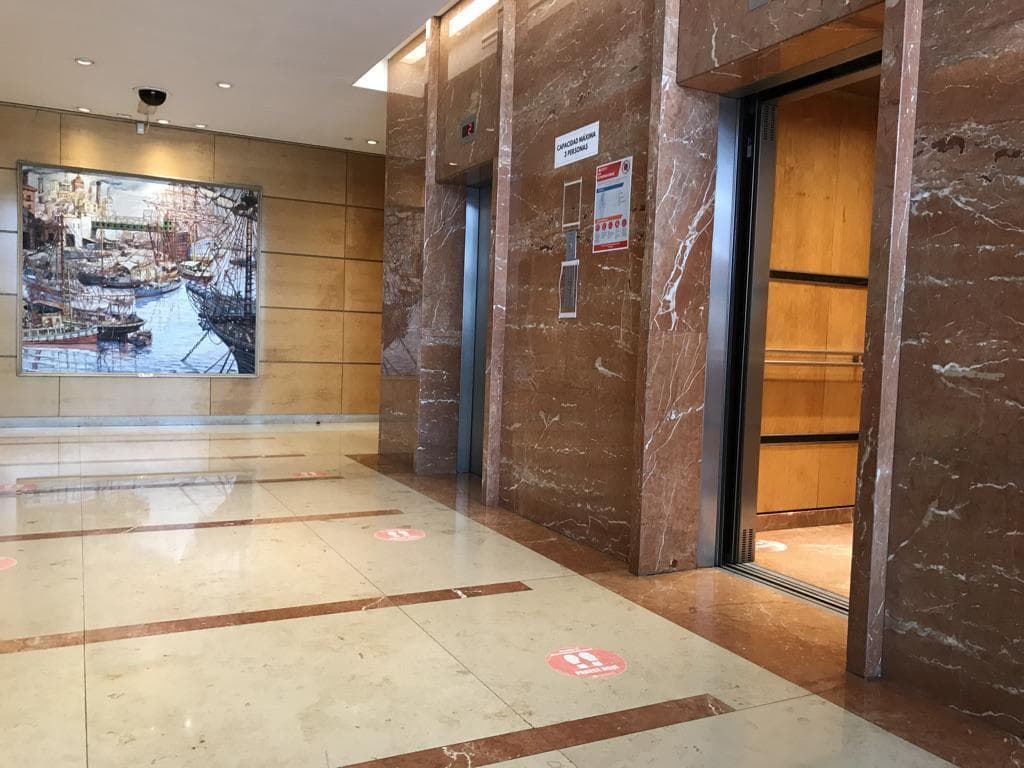 Oficina en Alquiler - Edificio Puerto Leon 4