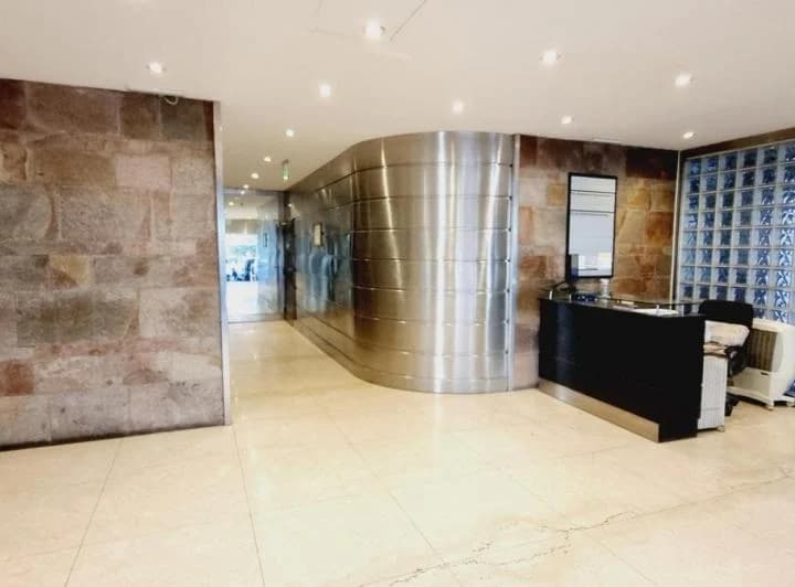 MONOAMBIENTE VIVIENDA O USO PROFESIONAL A MTS CABILDO/SUBTE 3