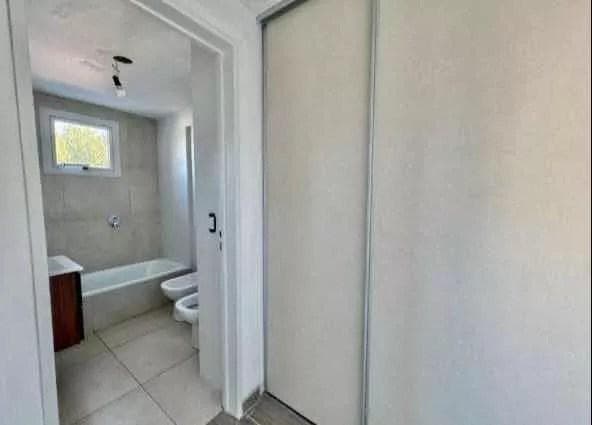 Departamento en Venta en Tigre, G. B. a. Zona Norte, Argentina 2
