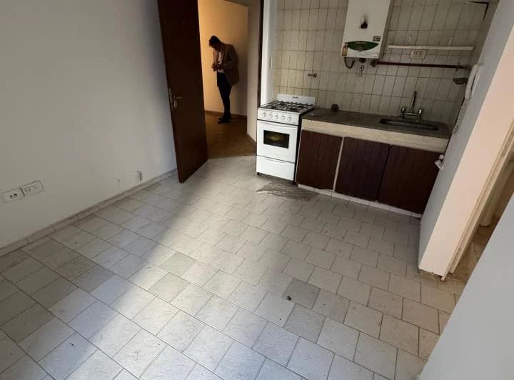Departamento de 1 dormitorio en barrio Centro, excelente ubicación 2